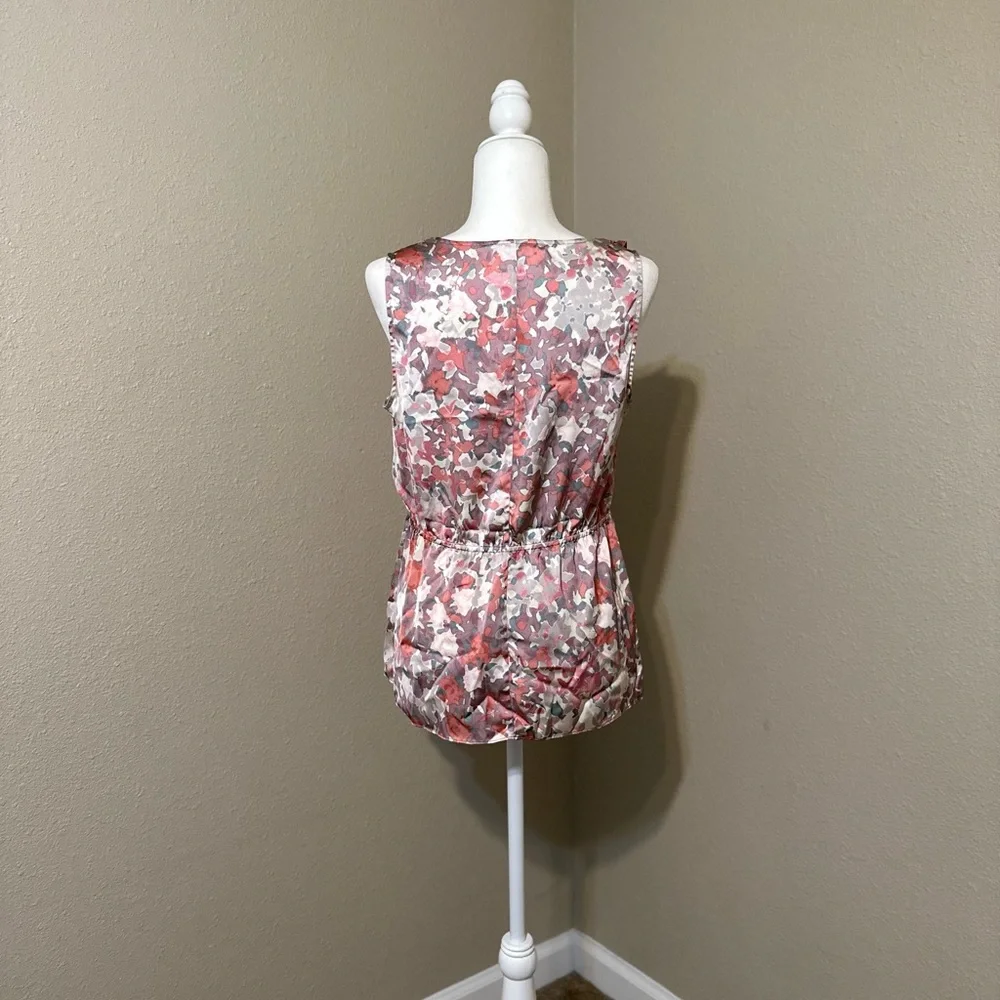 Banana Republic Pink Print Blouse Size: Large - Picture 6 of 6